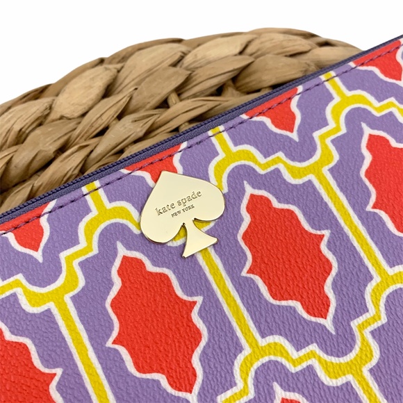 KATE SPADE | Large Zippered Pouch - Picture 5 of 8